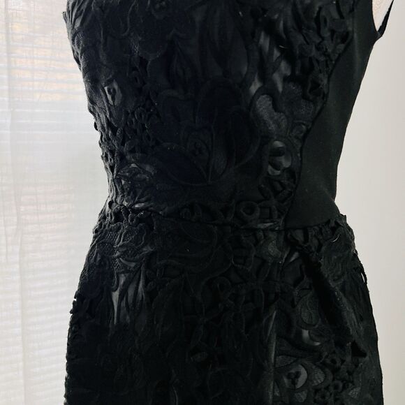 Club Monaco Black Lace Overlay Fitted Pencil Dress Work Party - Size 4 - Picture 3 of 7
